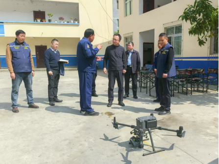 应急管理厅厅长戴德军到凉山州冕宁县、甘孜州九龙县督导调研